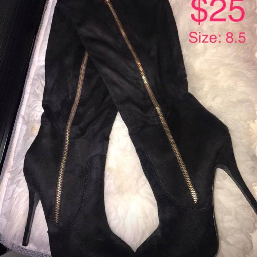 High knee Black Boots